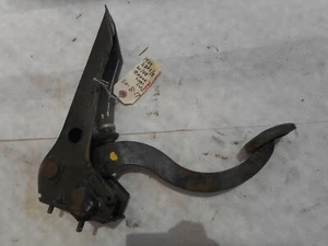 OEM Mercedes Benz W108 280S 280S/8 Brake Pedal Assembly & Light Switch - Picture 1 of 8