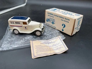 1989 Edition ERTL U.S.Mail Limited Edition 1932 Panel Truck Bank - Picture 1 of 5
