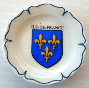 Fève 1997 ASSIETTINES BLASONS ASSIETTE BRETAGNE 3 cm de Ø - Imagen 1 de 1