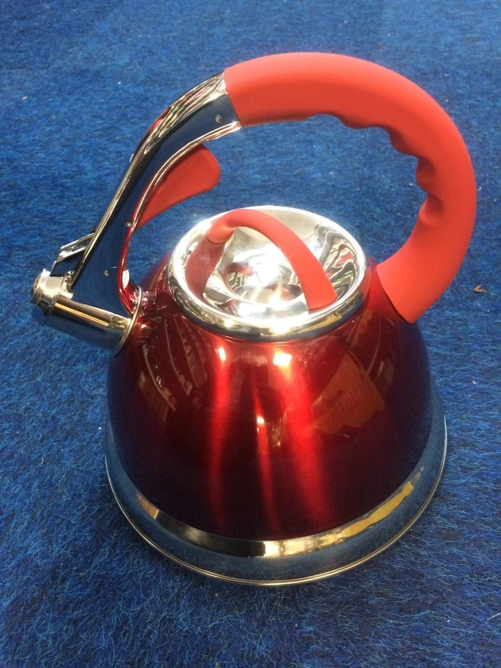 Prima 3.5ltr Stainless Steel Whistling Kettle, Red! - Image 1 of 1