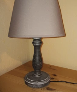 Tischlampe Fuß, Schirm, Holz fuß ,Kabelzwischenschalter,neu E27 neu stehlampe - Bild 1 von 9
