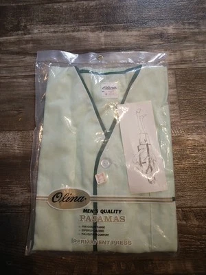  全新 OLINA 男式睡衣套装 浅绿色 棉/聚酯纤维 短套装 中号 — 第 1/4 张图片