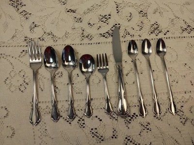 9 ONEIDA Oneidacraft CHATEAU Stainless SPOONS FORKS Baby Infant Toddler Read - Image 1 of 4