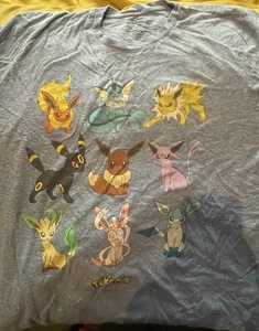Pokémon Rare T-Shirt Gray Size XL Evie Evolution Amazing Find! - Picture 1 of 1