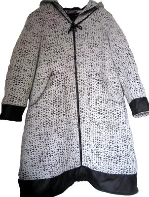 KEKO дизайн ~ Sz2 ~ B/W ~ с подкладкой ~ пальто с капюшоном ~ отделка из искусственной кожи - Изображение 1 из 4