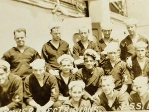 WWII RPPC Group Of Power Electrician’s Posing For Photo Aboard USS Leviathan - Picture 1 of 4