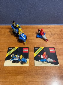 Lego - Classic Space - 1557 1558-Mobile Command Center & Strata Scooter Complete