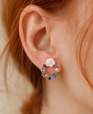 Brincos flor azul cristal pérola folheado a ouro zircônia círculo branco borboleta - Imagem 1 de 4