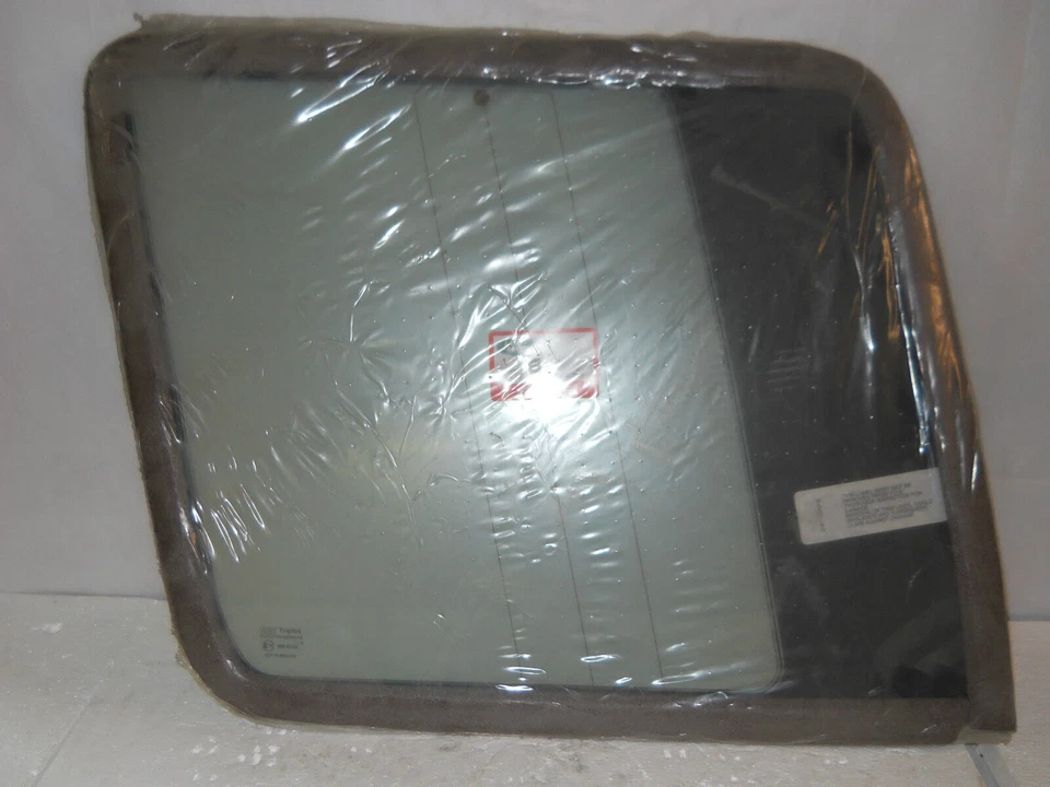 LAND ROVER DISCOVERY LH DRIVERS SIDE QUARTER WINDOW GLASS 1997 AWR3294 Foto 1 de 1