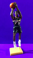 1995 NBA Starting Lineup Steve Smith Atlanta Hawks Action Figure