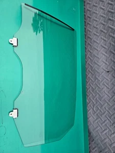 Infiniti Q70 M35h M37 M56 2011-2019 puerta trasera izquierda ventana de cristal OEM - Imagen 1 de 3