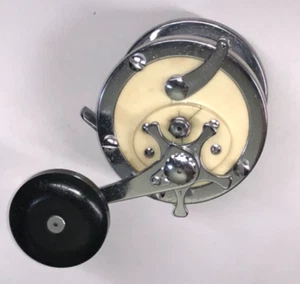 Vintage Garcia Mitchell 622 Trolling\Boat Reel With Box and Insert - Picture 1 of 16