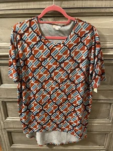 XXS lularoe Irma Top - Picture 1 of 3