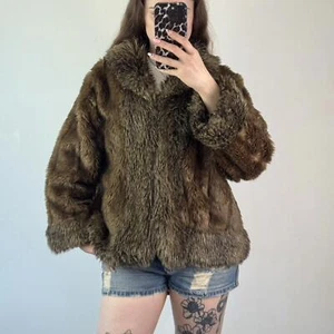 Y2K vintage faux fur two tone cosy short length coat jacket collar v neck - Picture 1 of 7