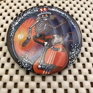 Pinback Pin Surfin Skeleton EE. UU. Banda de Música Rock Esqueleto Grateful Dead Botón - Imagen 1 de 4