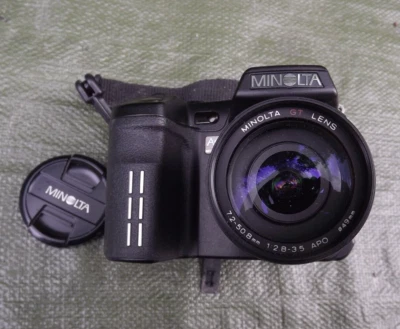 Konica Minolta DiMAGE A1 Digital Bridge Camera 5MP  Boxed - Image 1 of 4