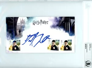 Daniel Radcliffe SIGNED Harry Potter Postcard 8x4 with stamps - BAS encased - Picture 1 of 2