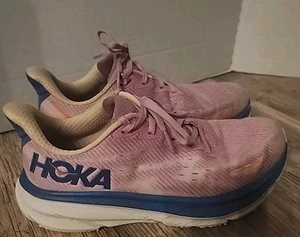Hoka One One Clifton 9 Damengröße 7,5 B Alpenveilchen süß fliederfarben mit Karton - Bild 1 von 8