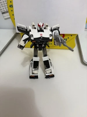 Transformers Masterpiece MP-04 Autobot Prowl Toy Toys-R-Us Exclusive - Image 1 of 4