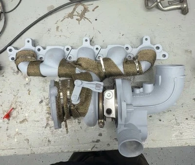 Turbocompresor Volvo S40 C30 V50 C70 híbrido K04 Turbo Billet 11+0 CHRA portado Foto 1 de 4