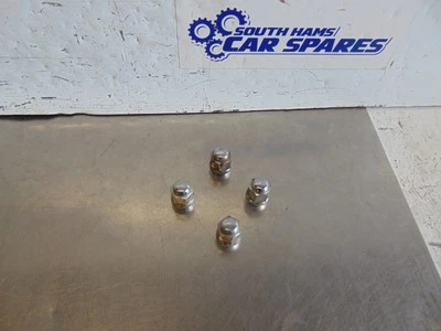 Suzuki Jimny Wheel bolts 98-12 Alloy wheels only nuts Set of 4x 19mm - Image 1 of 4