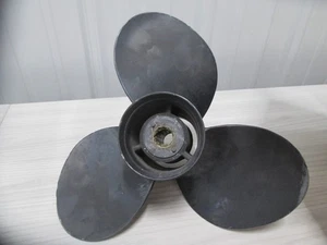 MERCURY BLACK MAX PROP 42738A13 12.5X8 USED - Picture 1 of 3