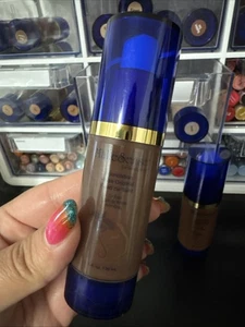 Base de maquillaje CAFÉ SeneGence MakeSense original con bomba sin aire ENVÍO GRATUITO - Imagen 1 de 3