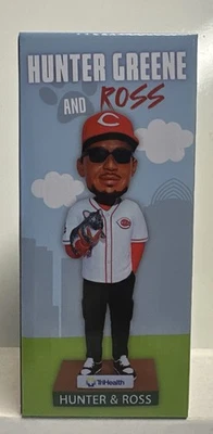 Cincinnati Reds Hunter Greene 2025 con Ross Bobblehead Foto 1 de 4