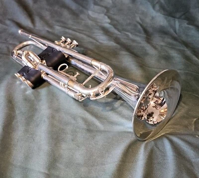 deutsche Trompete mit Pumpventilen Gebrüder Alexander Mainz (versilbert) - Bild 1 von 4