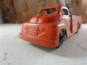 TOOTSIETOY VINTAGE DIE-CAST 1949/1950 RED FORD LONG BED PICKUP , MINT 5-67-1-14 - Picture 1 of 12