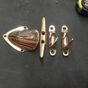 Lot Boat Vent , Chocks , and Cleat Polished Brass - Bild 1 von 3