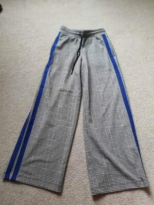 Marks & Spencer Wide leg trousers. Dogtooth with blue stripe. Size 6 Short - Image 1 of 4