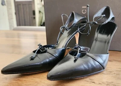 Zapatos de salón GUCCI con correa en el tobillo punta Stilleto, cuero negro, EE. UU. 5 / UE 35 Foto 1 de 4