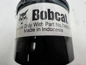 Genuine Bobcat Fuel Filter for Excavators, 7485616, 10AKC21 *Black - Picture 1 of 6