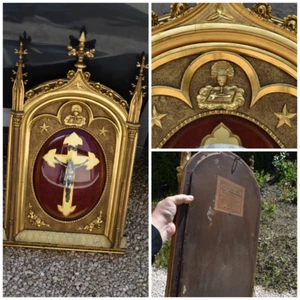 Antique 19thc neo gothic wall crucifix plaque frame religious rare - Picture 1 of 9