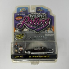 Jada Toys Homie Rollerz 1995 Cadillac Fleetwood Car Shark & Japon Figures 1:64