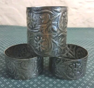 Set 4 anelli tovaglioli vintage vittoriani? 2" placcato argento floreale - Foto 1 di 5