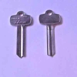 Best Falcon IC Core Key Blanks - 2 Blanks -FM Keyway - Grand Master by Ilco - Picture 1 of 1
