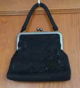 Vintage Evening Bag Gray Metalic Fabric Beaded Floral 8x6.5 - Picture 1 of 9