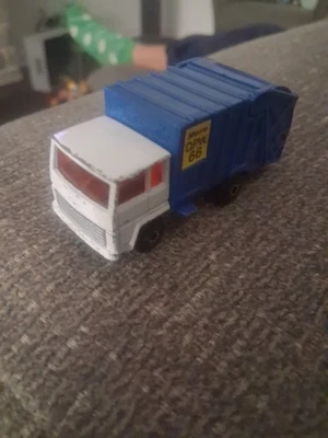 Matchbox Superfast 1979 Refuse Truck No. 36 Metro DPW 66 Blue White Diecast - Image 1 of 4