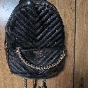 Victoria secret Pink Black Medium Backpack Leather Gold And Black Chain - Picture 1 of 7
