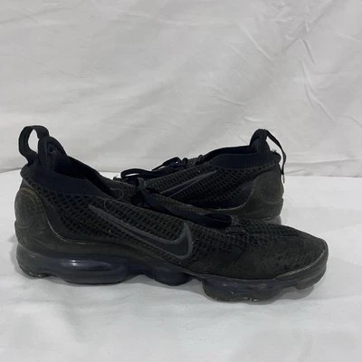 Nike Vapor Max Flyknit Size 9.5 Men’s - Image 1 of 4