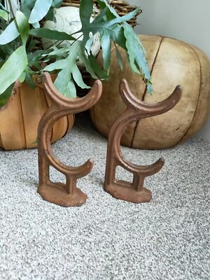 Pair Of Cast Iron Brackets Shelf ? Victorian Style Brackets 19cm unusual  - Image 1 of 4