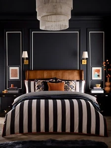 Festivo Zirkus Streifen Bettbezug Bettwäsche Set von Laurence Llewelyn-Bowen schwarz - Bild 1 von 25