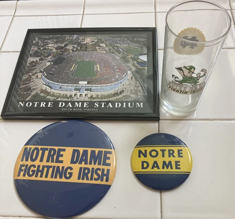 Notre Dame Fighting Irish Gift Pack. 8x10 Picture, 16 oz Glass & 2 Pins 6 & 4” Cover