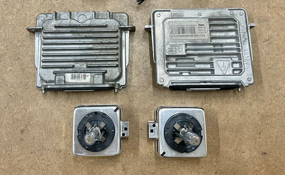 2x Módulo de unidad de control HID de lastre de xenón OEM para Volvo S V XC 60 + Kit de bombillas D3S Foto 1 de 1