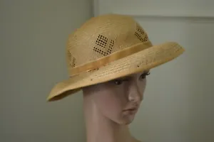 VINTAGE 1970s/1980s natural straw summer occasion hat velvet band wedding  - Picture 1 of 7