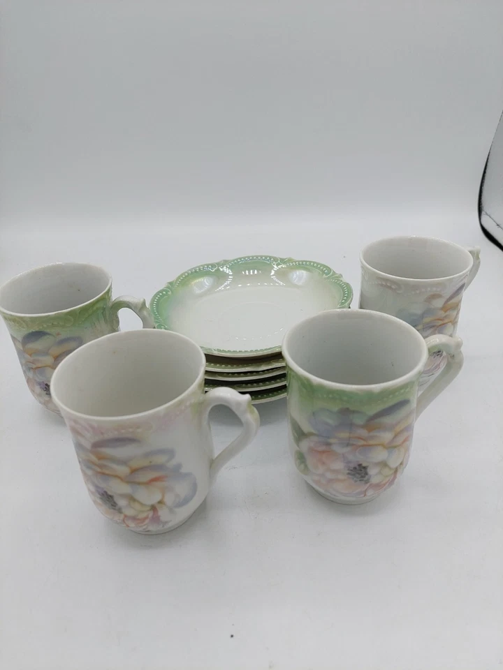 set of 4 C. 1914 - 1922 PK Silesia Cups & Saucers Peony Pattern - Image 1 of 4