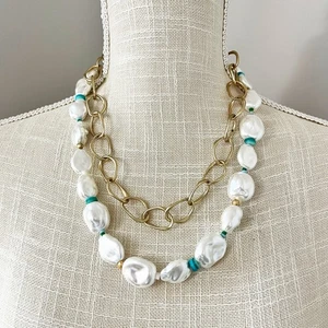 NEW Chico's Pearlescent Goldtone Collar Necklace - Picture 1 of 7