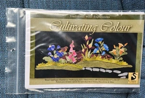 Crane Design Cultivating Colour 12"x 28" Wool Applique Table Runnner Pattern NEW - Picture 1 of 2
